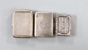 A George IV engine turned silver vinaigrette, London, 1825, 37mm and two smaller early 19th