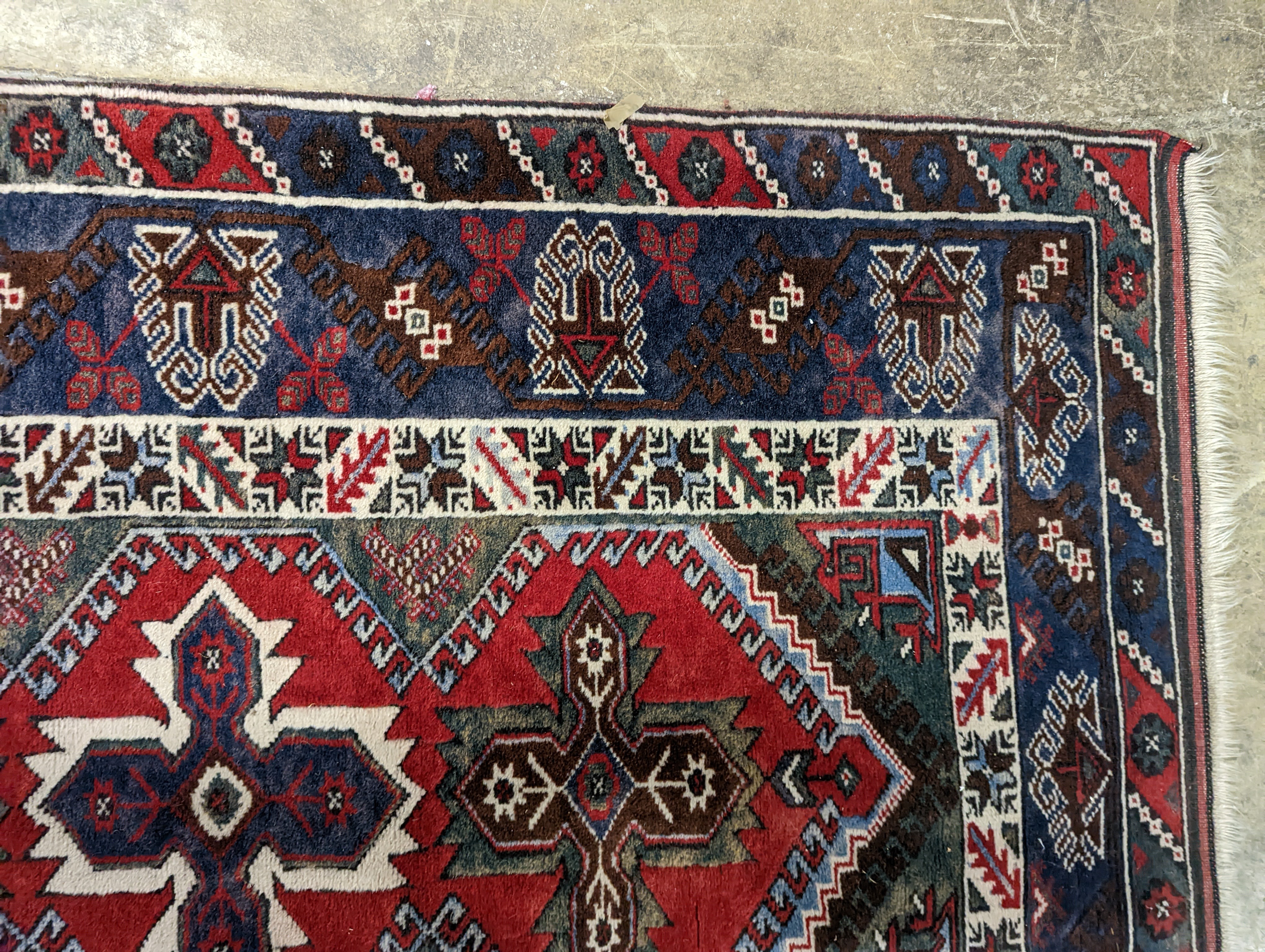 Two Turkish rugs and a Persian rugs. Largest, 284x172cm. - Image 4 of 20