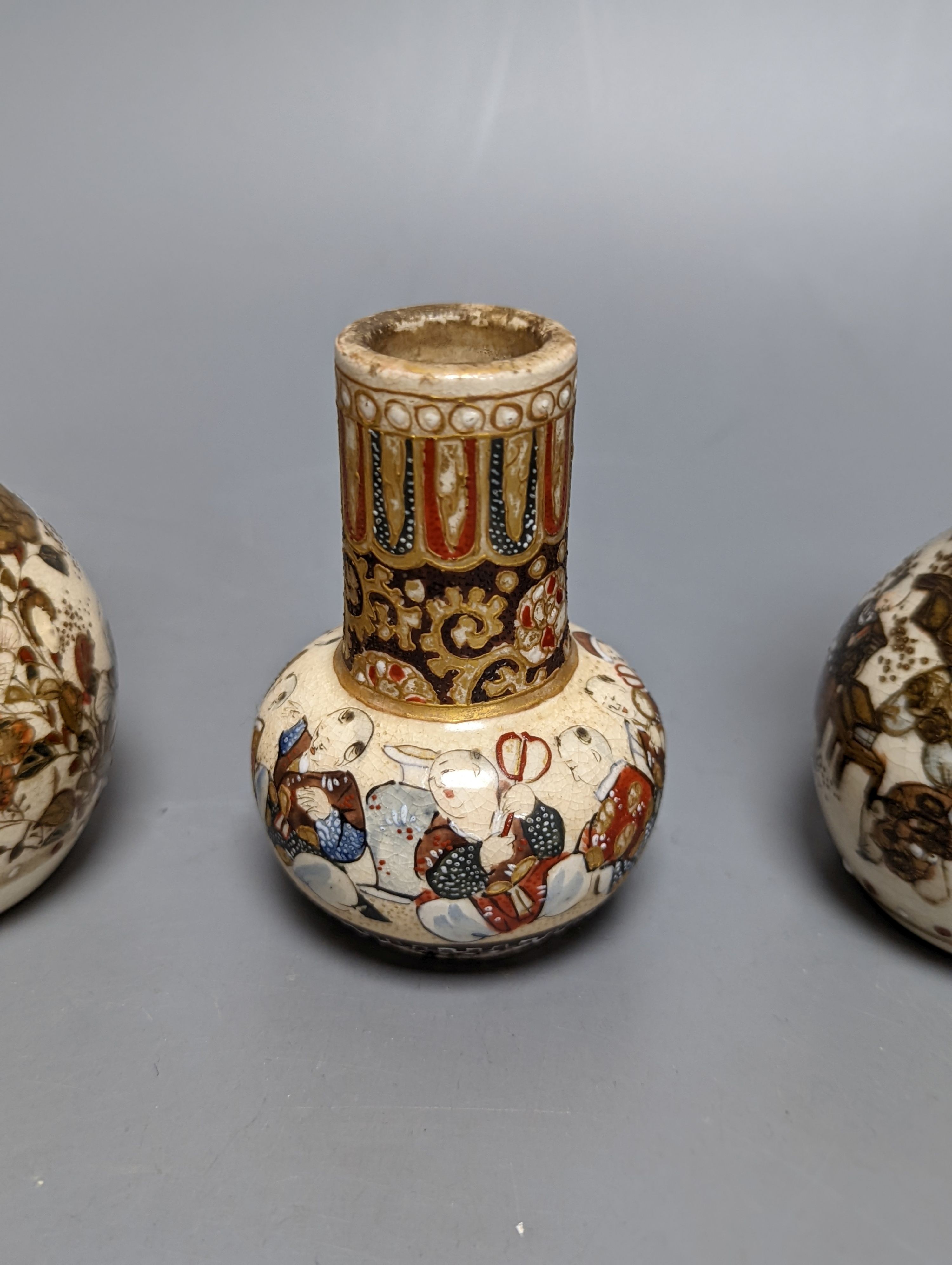 Three Japanese graduated porcelain miniature bowls, a pair of small Satsuma vases and another, - Image 9 of 10