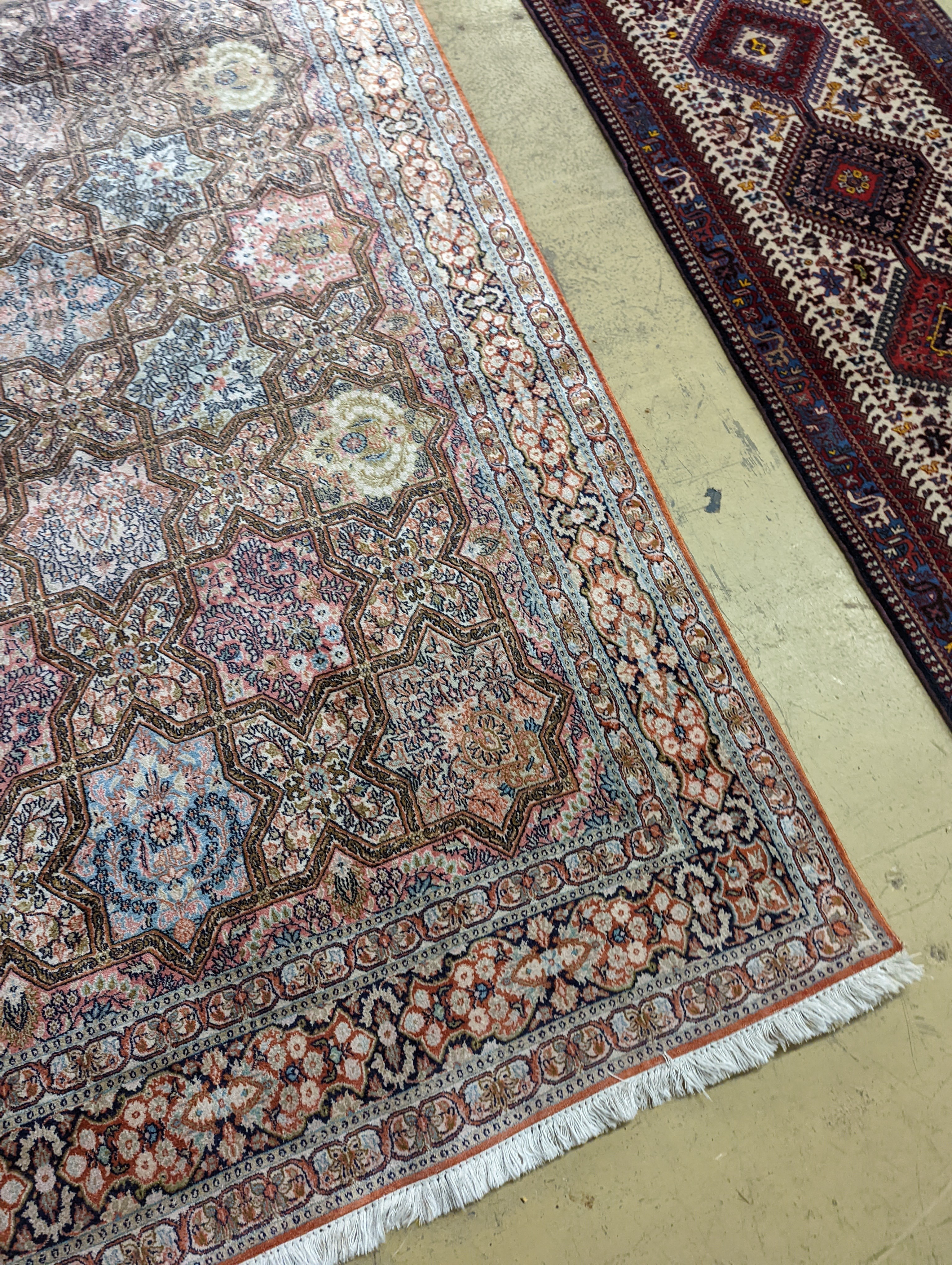 Two Turkish rugs and a Persian rugs. Largest, 284x172cm. - Image 10 of 20