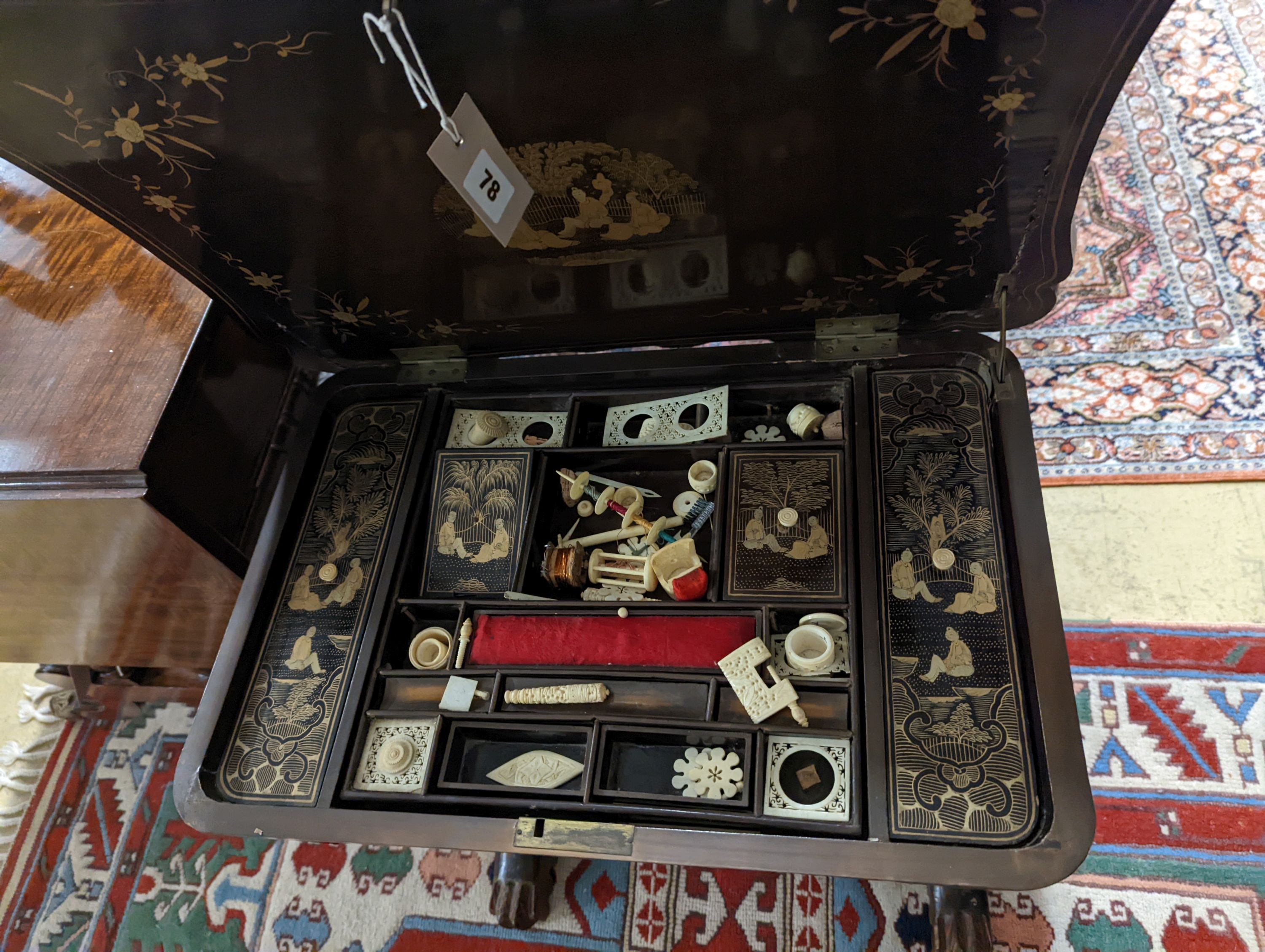 A mid 19th century Chinese export lacquer work table. W-59cm,D-41cm, H-66cm., containing bone - Image 3 of 3