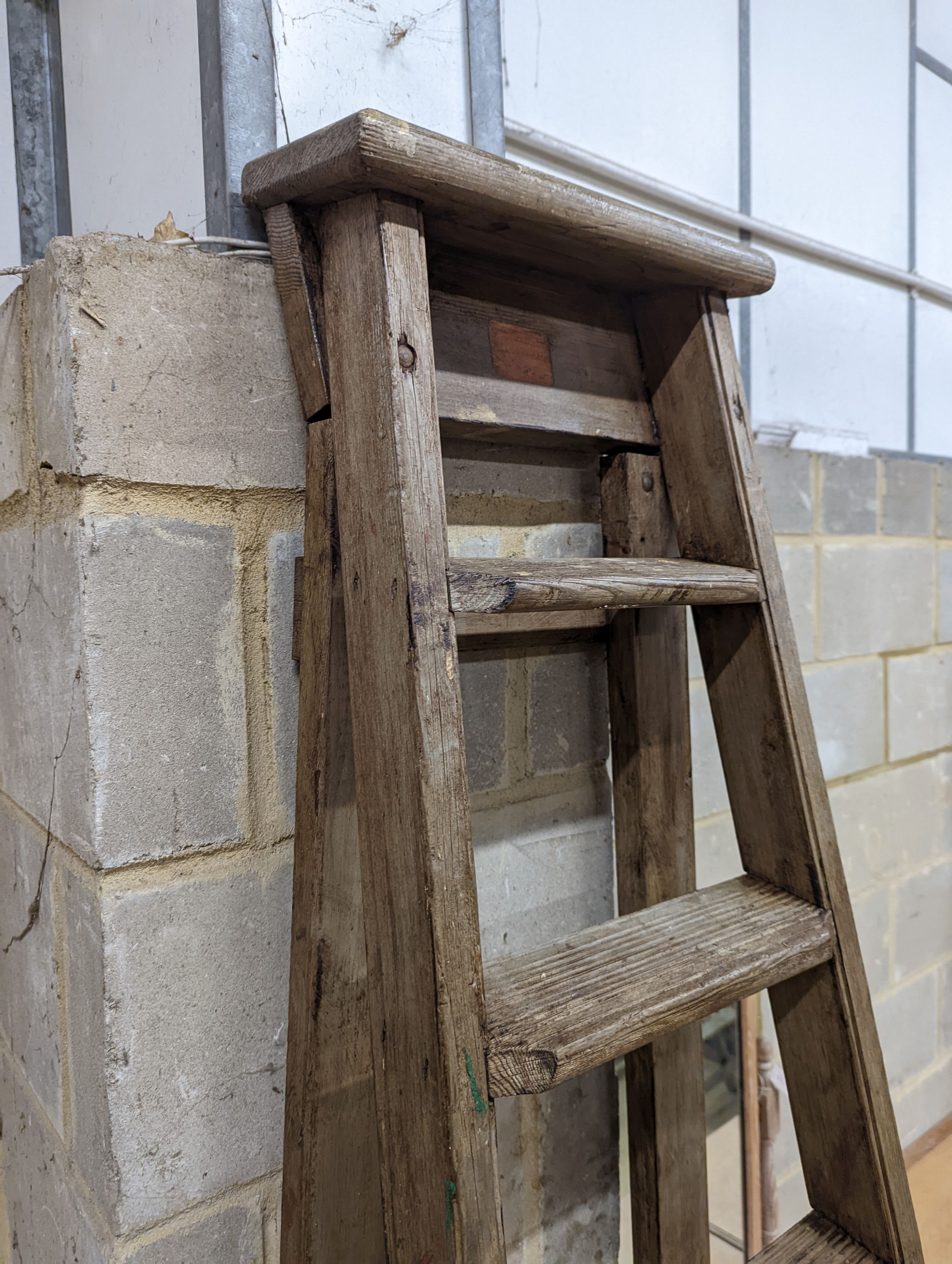 A vintage 8 tread wooden step ladder. H-224cm. - Image 2 of 4