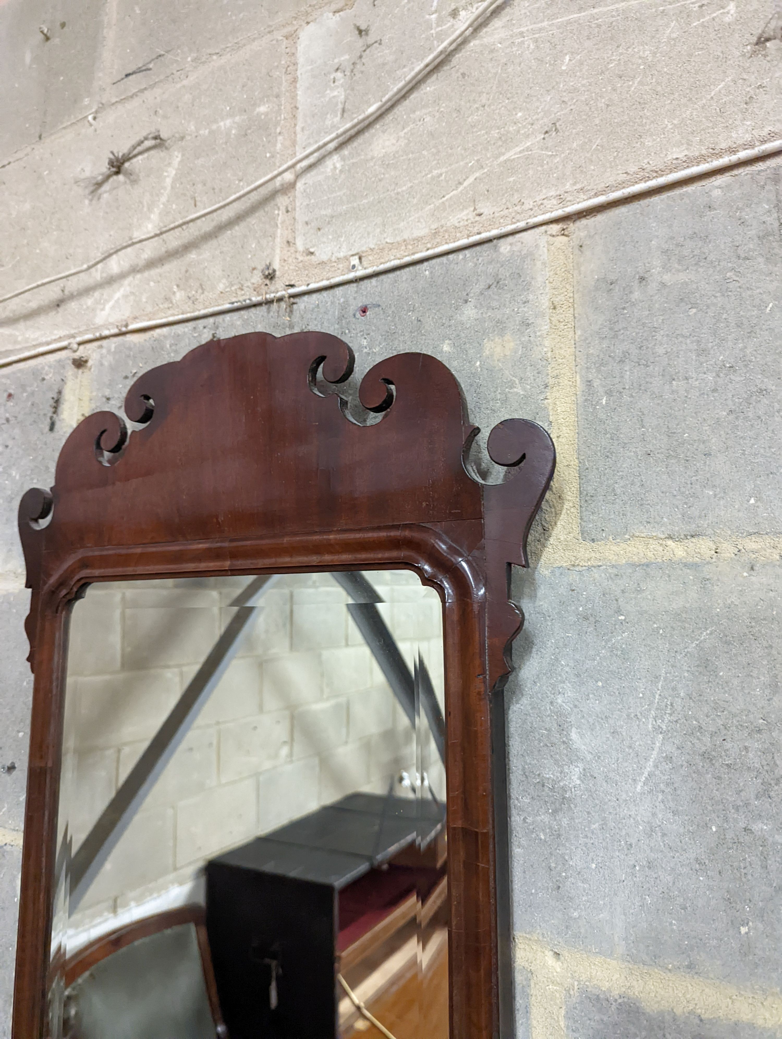 A George II style Fret cut mahogany wall mirror. Length - 86cm, Width - 48cm. - Image 2 of 5