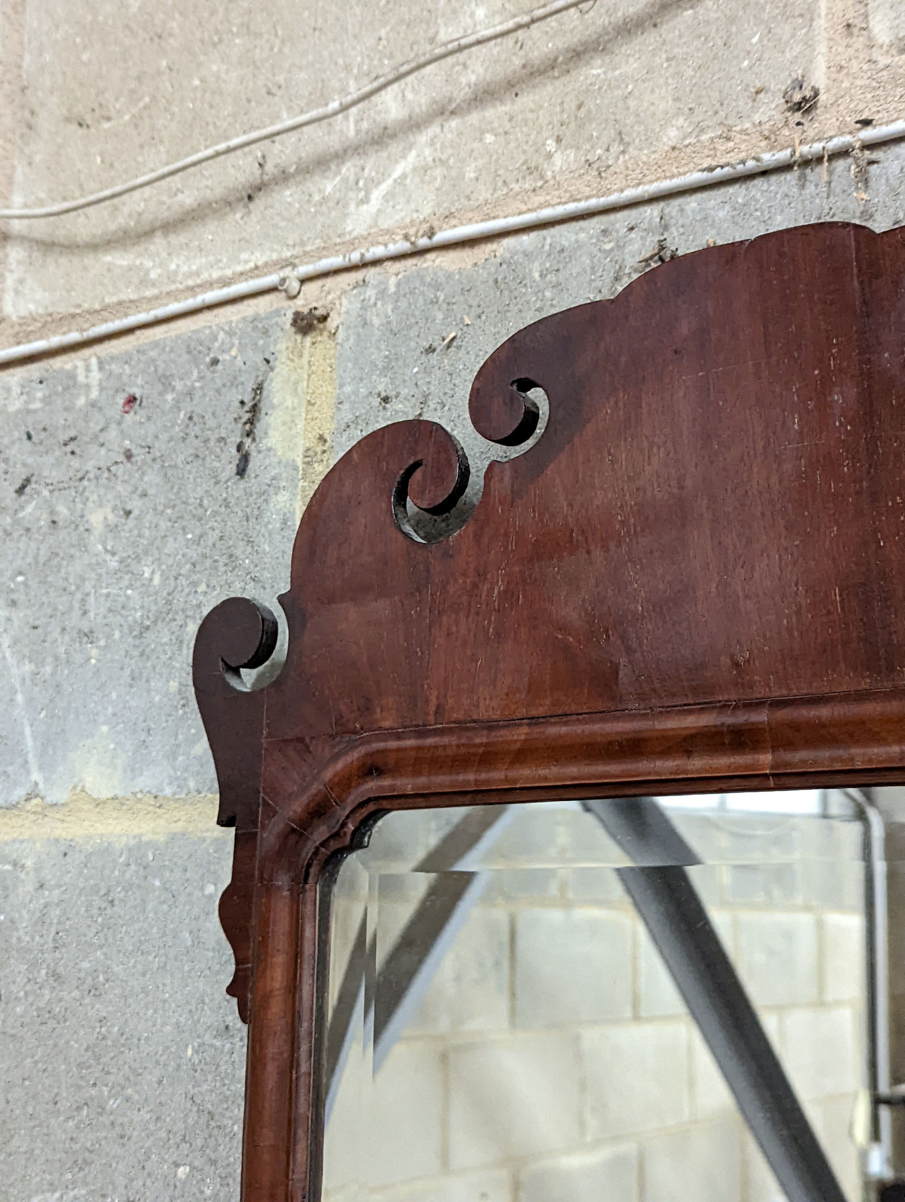 A George II style Fret cut mahogany wall mirror. Length - 86cm, Width - 48cm. - Image 3 of 5