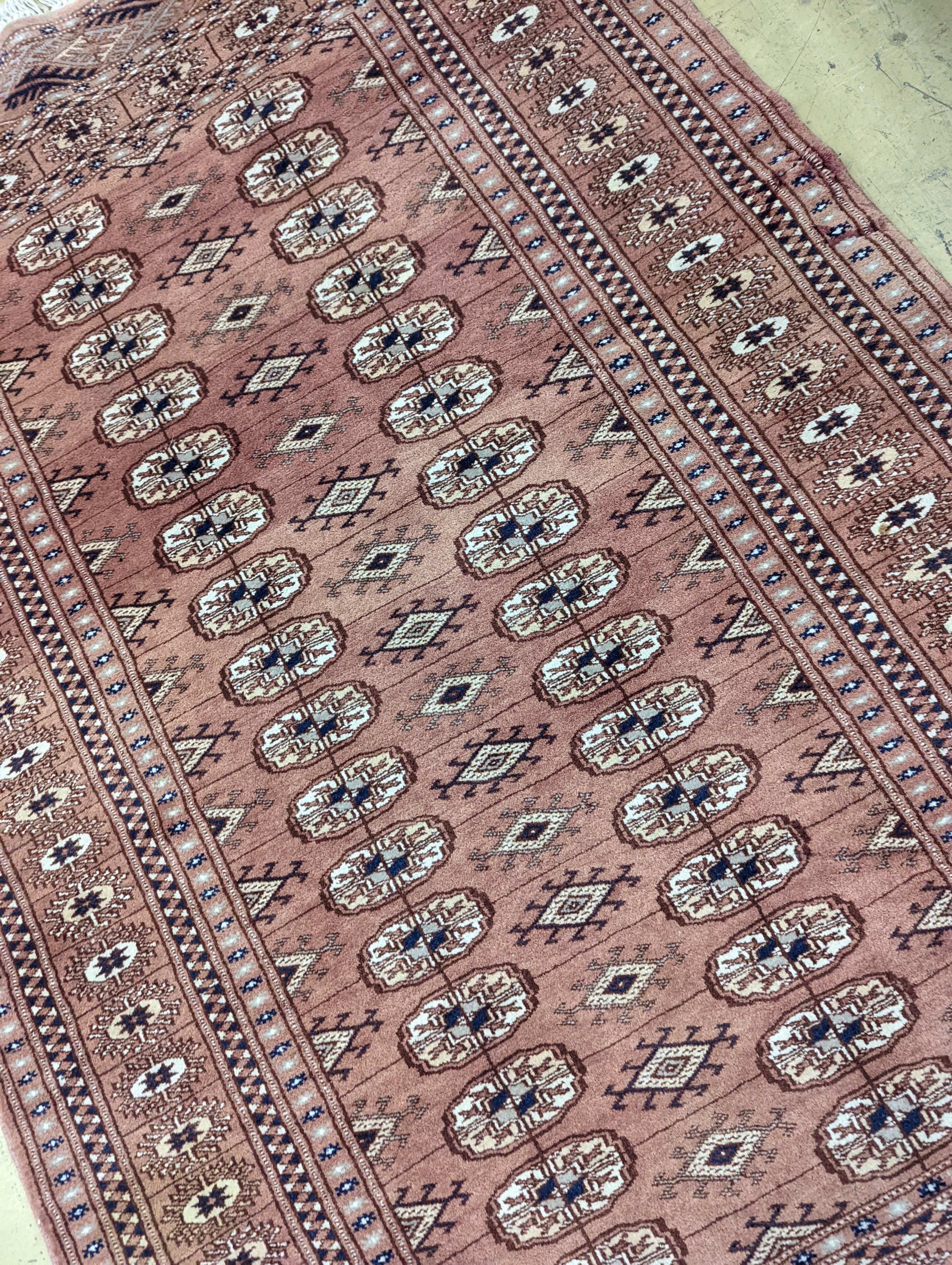 A Bokhara rug. 150x100cm. - Image 3 of 4