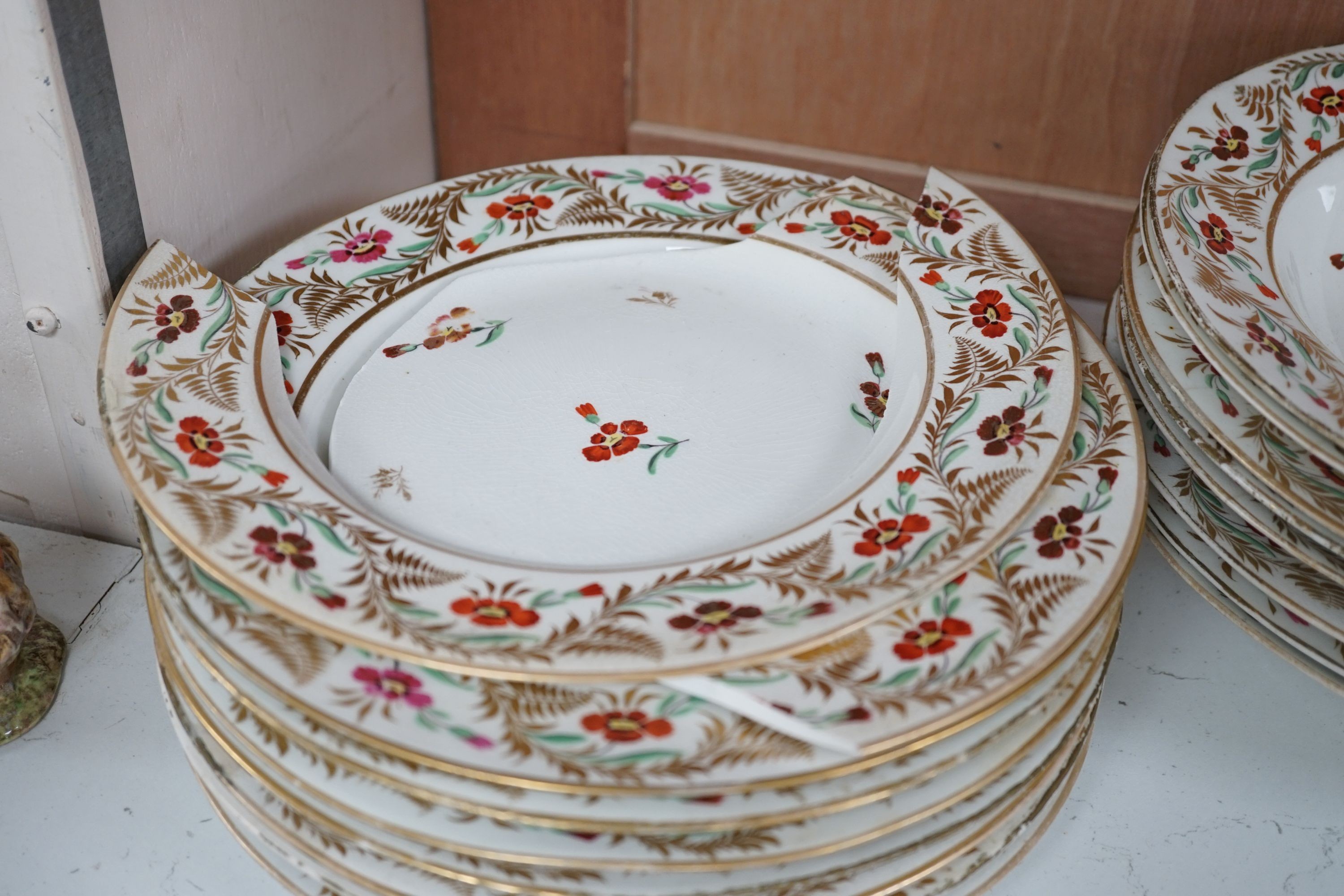 An early 19th century Derby seventeen-piece part dinner set, lobed oval serving dishes 31cm. - Image 5 of 6