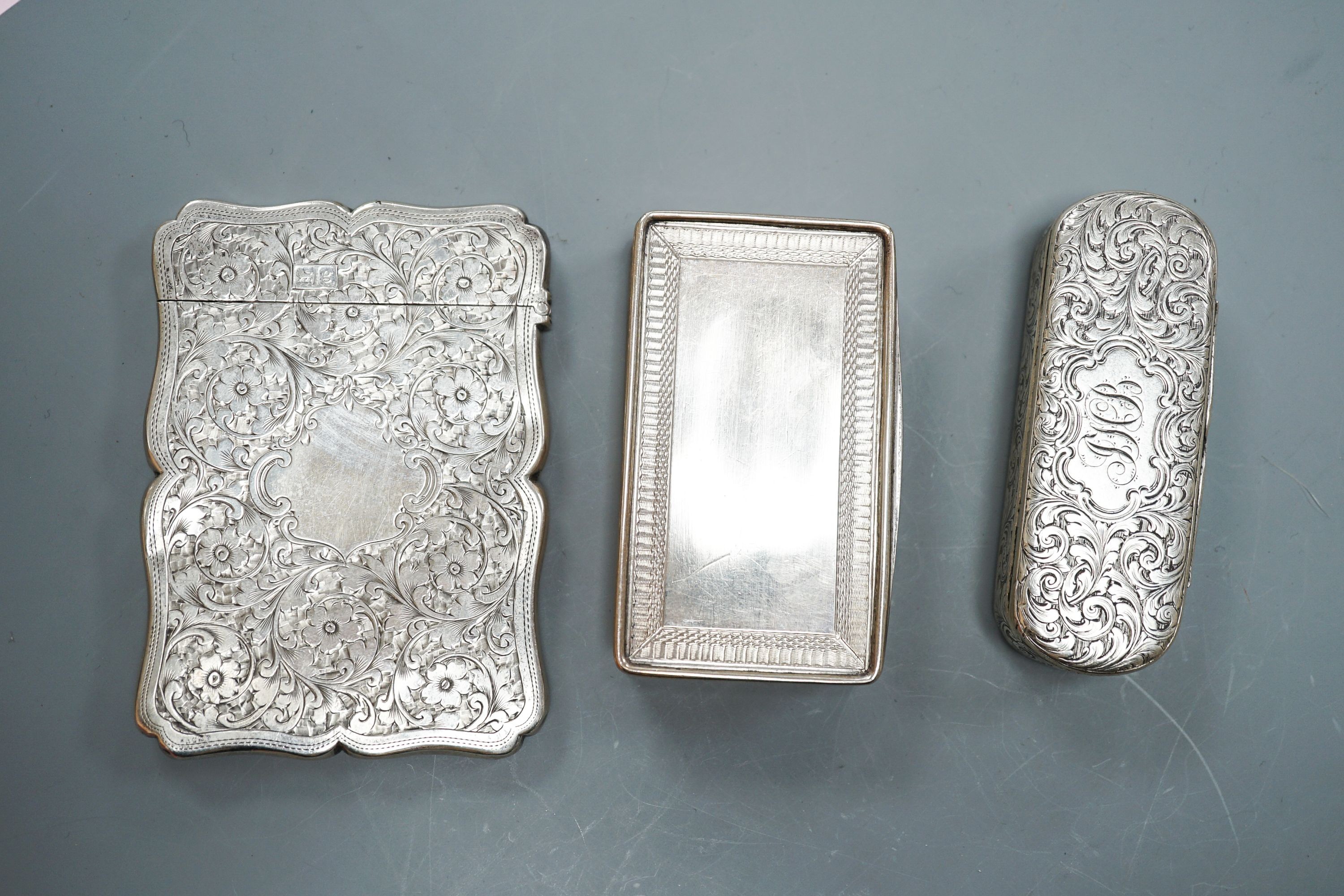 Two English silver snuff boxes, rectangular Birmingham, 1827, 81mm and Edward Smith oval, - Image 2 of 3