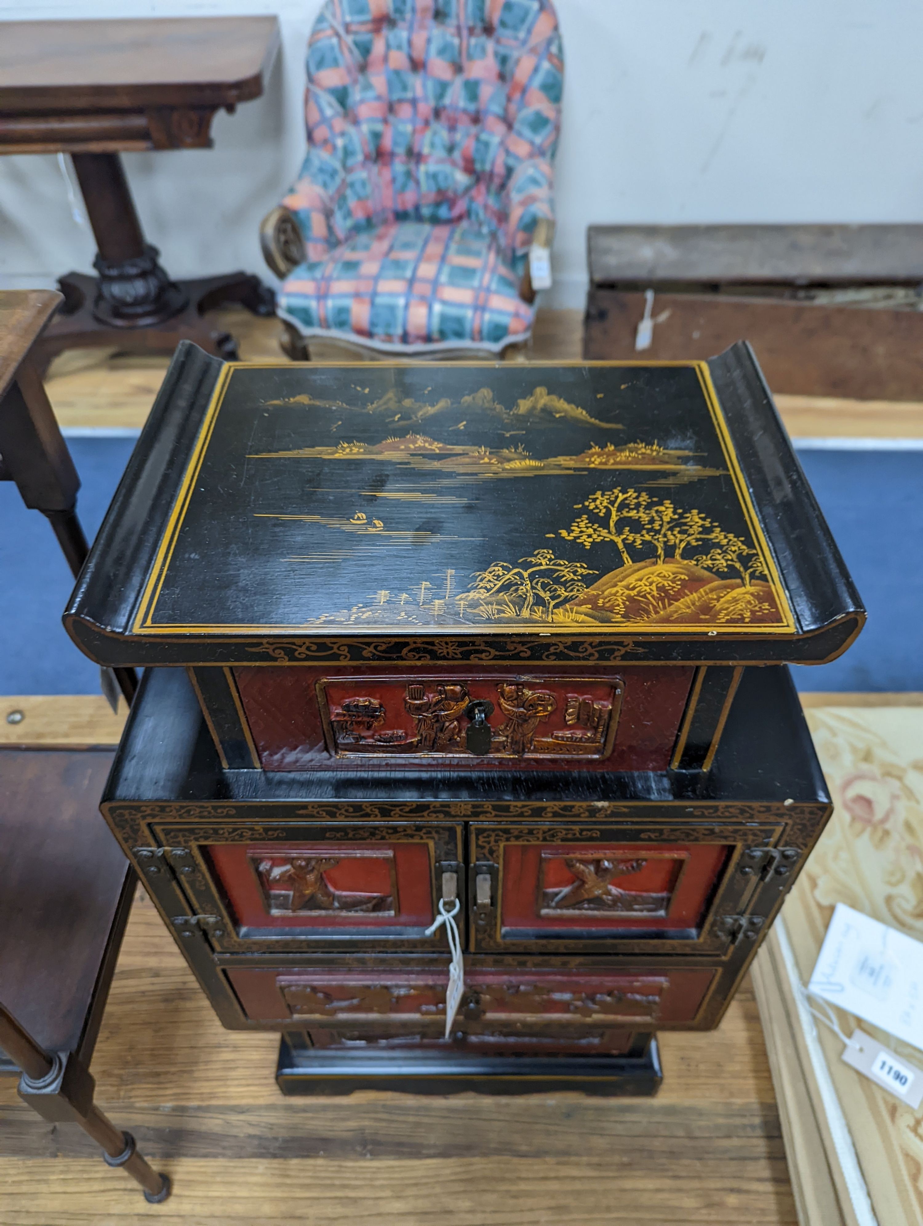 A late 19th century Chinese red and black lacquered cabinet, width 39cm, height 66cm - Image 2 of 5