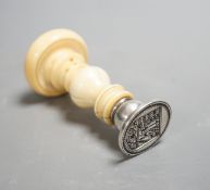 An early to mid 19th century carved ivory desk seal 9cm
