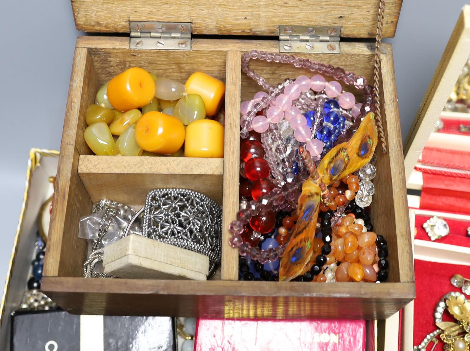 Assorted costume jewellery including gem set stick pins, hat pins, necklaces etc. - Image 4 of 5
