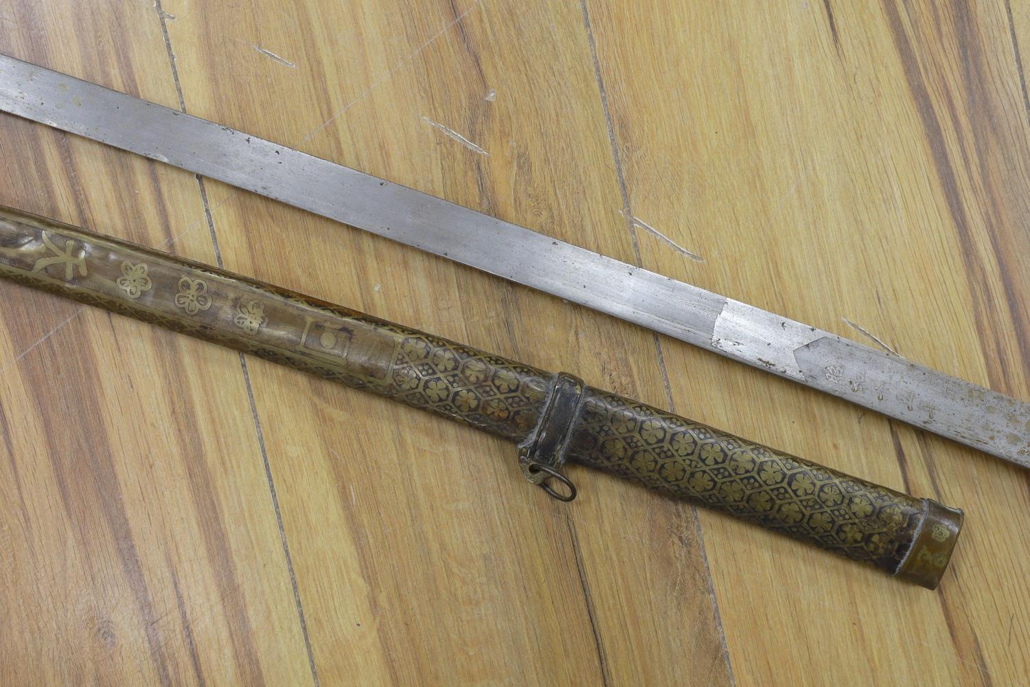 A Chinese sword, single edged blade 64cm, in etched brass scabbard - Image 3 of 7