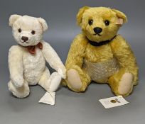 A Danbury Mint Steiff 'Bertie' with certificate and box, with a Steiff 'Bear of the Year 2010'