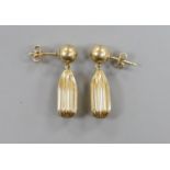 A pair of 14k fluted yellow metal drop earrings, 29mm, 3.8 grams.