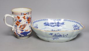 An 18th century Chinese blue and white dish, 30cm., and a Chinese Imari mug