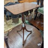 A Regency mahogany metamorphic tripod wine table / fire screen, width 45cm, depth 33cm, lowest