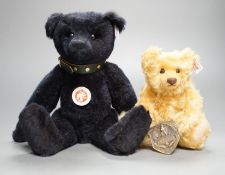 A Steiff exhibition bear, 2004 8", box and certificate. Also, teddy bear 'Blue', Limited Edition.