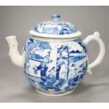 A large Chinese blue and white wine pot, 20cm