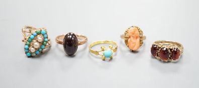 Three assorted modern 9ct gold and gem set ring including turquoise and seed pearl, gross 11.2