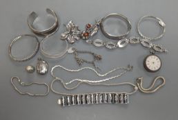 A quantity of assorted jewellery etc. including Danish sterling bangle and leaf brooch, a white meta