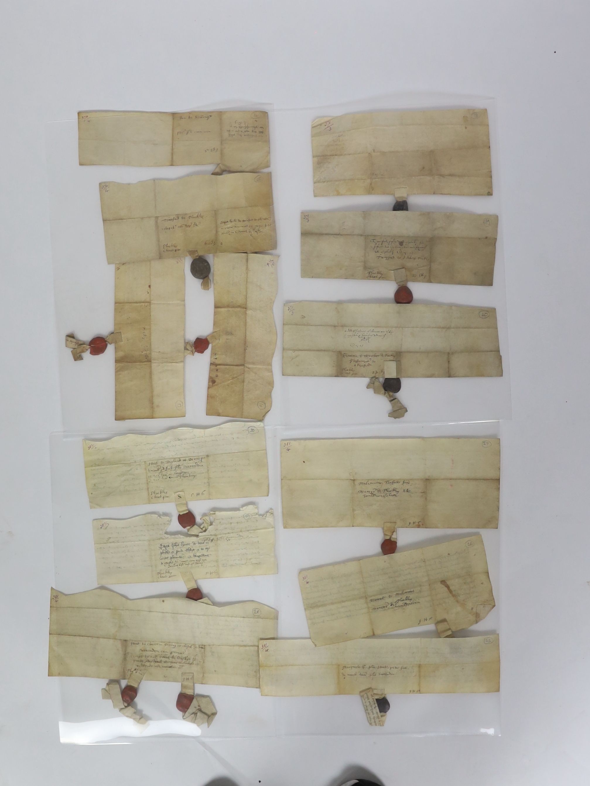 ° ° A Collection of deeds and documents relating chiefly to Kent, 1264-1654, from the collection - Image 10 of 42