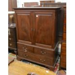 A George III mahogany linen press, length 125cm, depth 64cm, height 174cm