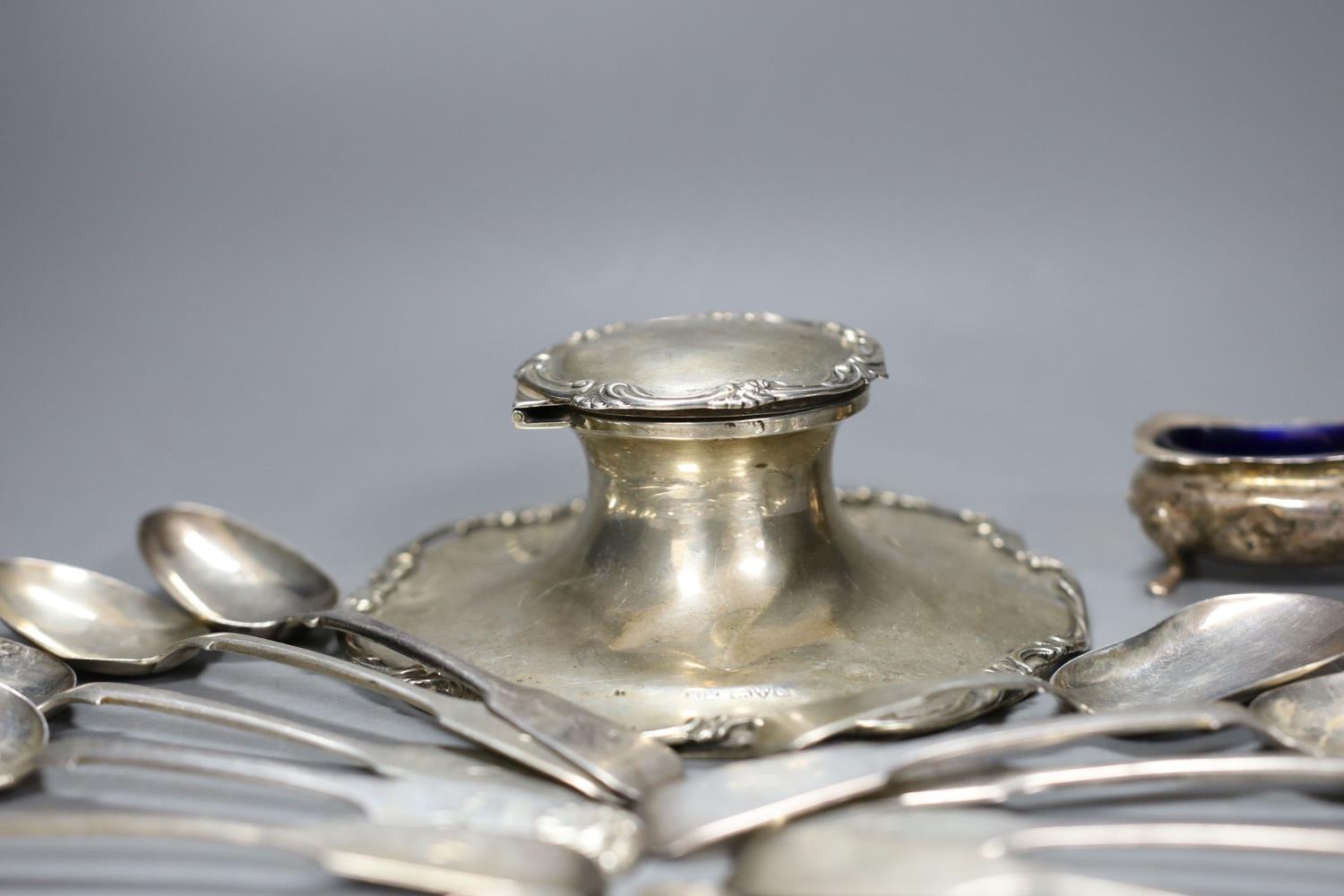 An early 20th century silver mounted inkwell, a silver salt and a small group of silver cutlery - Image 2 of 3