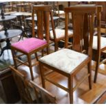 An Edwardian mahogany extending dining table, width 140cm, depth 114cm, height 78cm (no leaves)