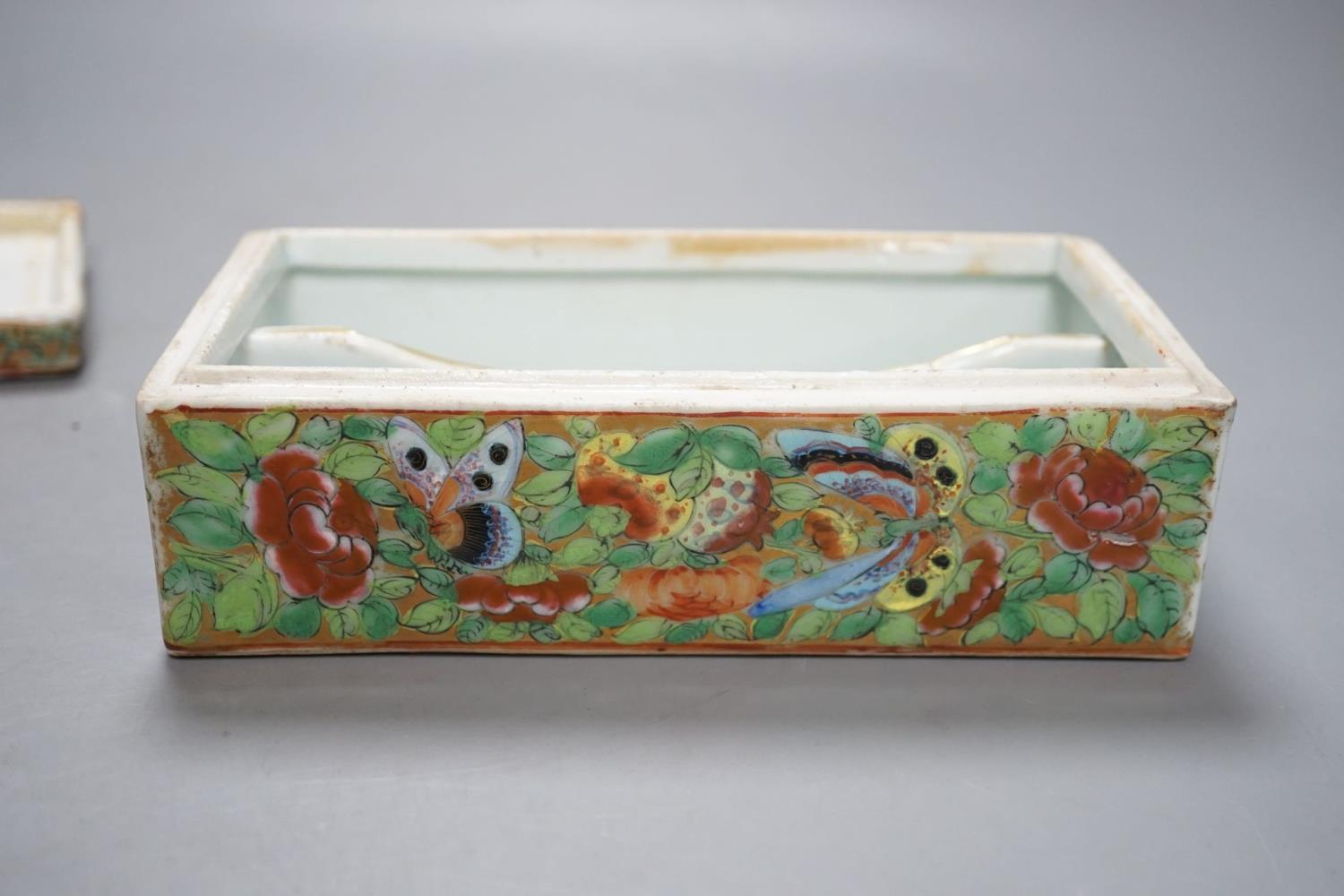 A Canton famille rose pen box, restored, 19cm - Image 9 of 11