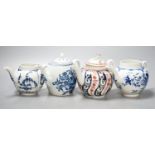 Four Worcester teapots, two with covers, 14cm