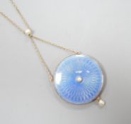 An Edwardian yellow metal, blue guilloche enamel and seed pearl set pendant necklace, pendant, 28mm,