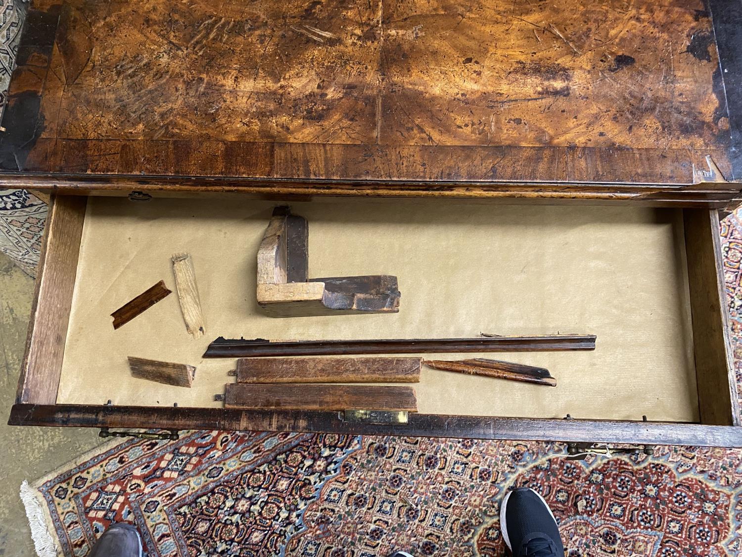 A small George III provincial mahogany four drawer chest with brushing slide, in need of - Image 5 of 5