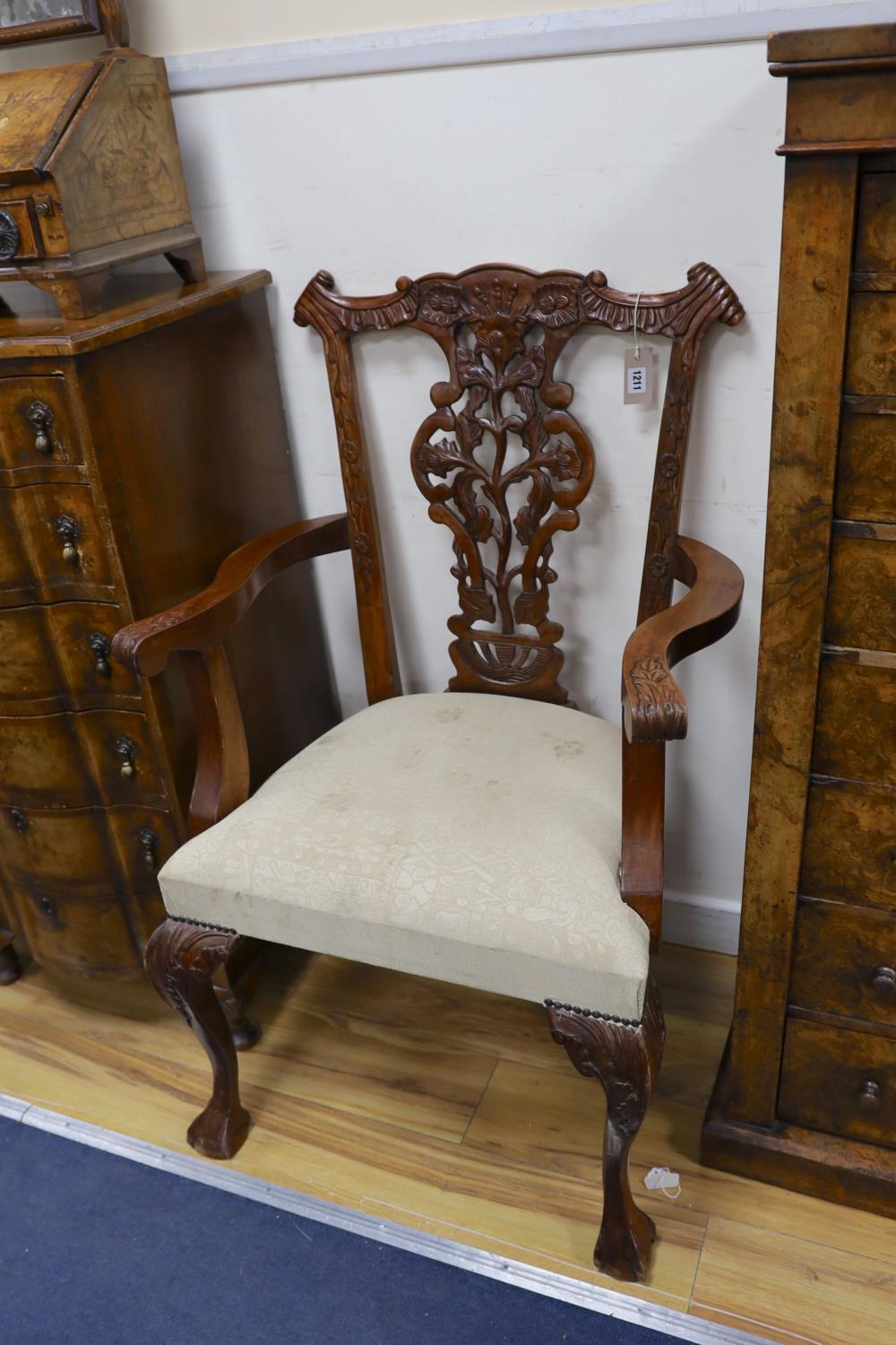 A pair of Chippendale style mahogany elbow chairs, width 67cm, depth 57cm, height 106cm - Image 3 of 3