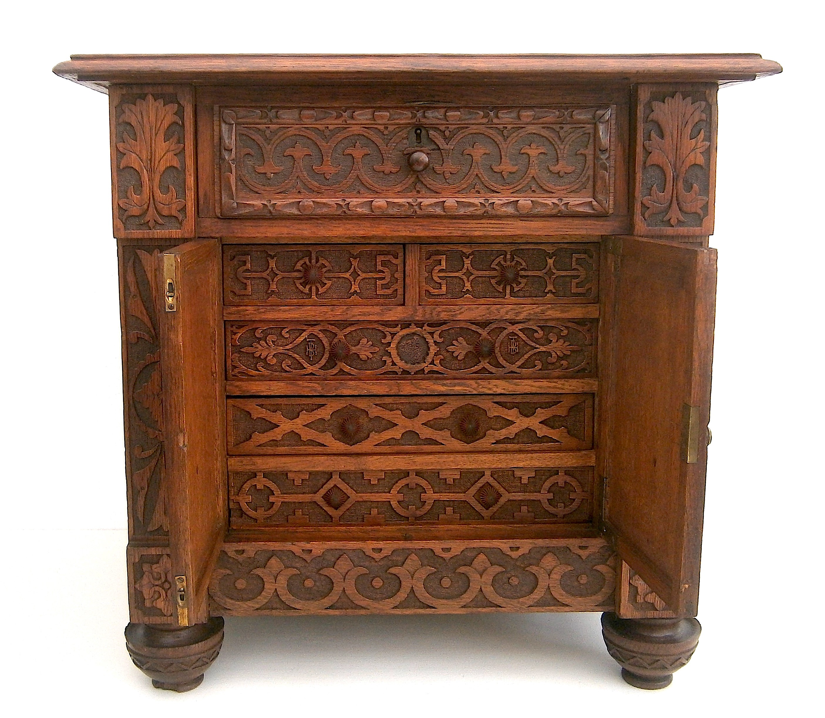 A Victorian carved oak table top collector's cabinet, width 58cm, depth 37cm, height 56cm - Image 5 of 9