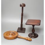 19th century Treen: mahogany candlestand, an oak hat or wig stand, 35.5cm and a burr oak hand