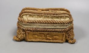 A small 19th century straw work casket.17cms wide x 9cms high.