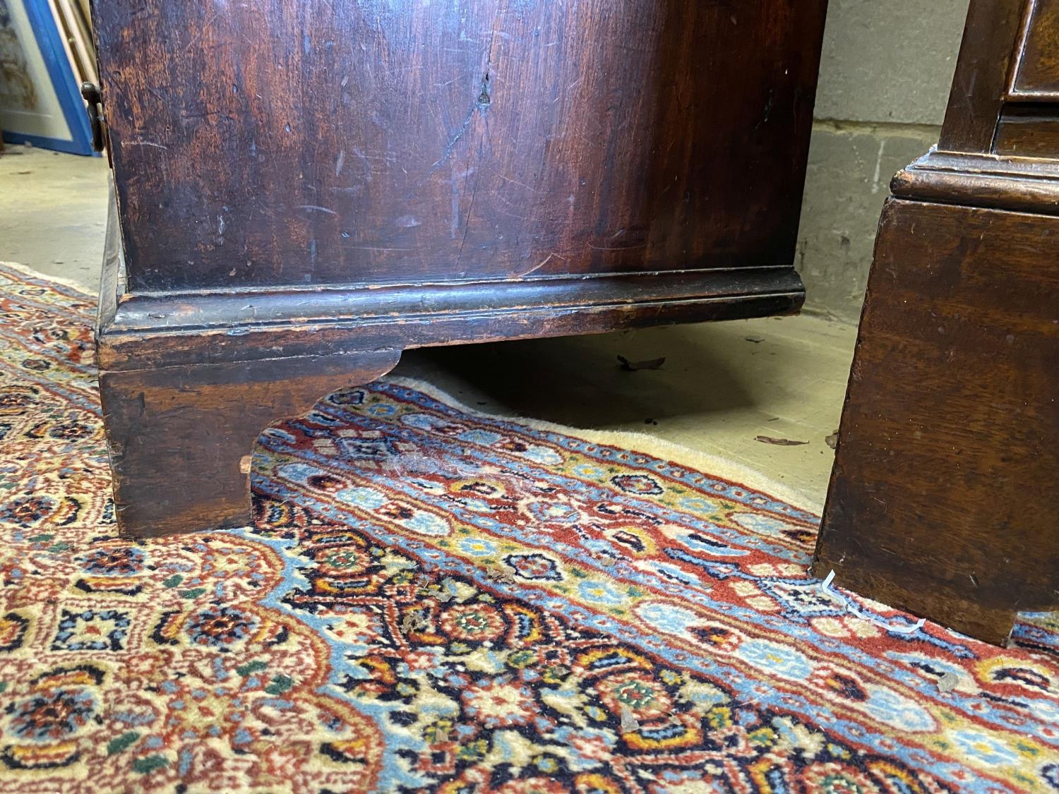 A small George III provincial mahogany four drawer chest with brushing slide, in need of - Image 4 of 5