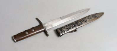 An original WWII German Army Officer's dagger,33 cms long.