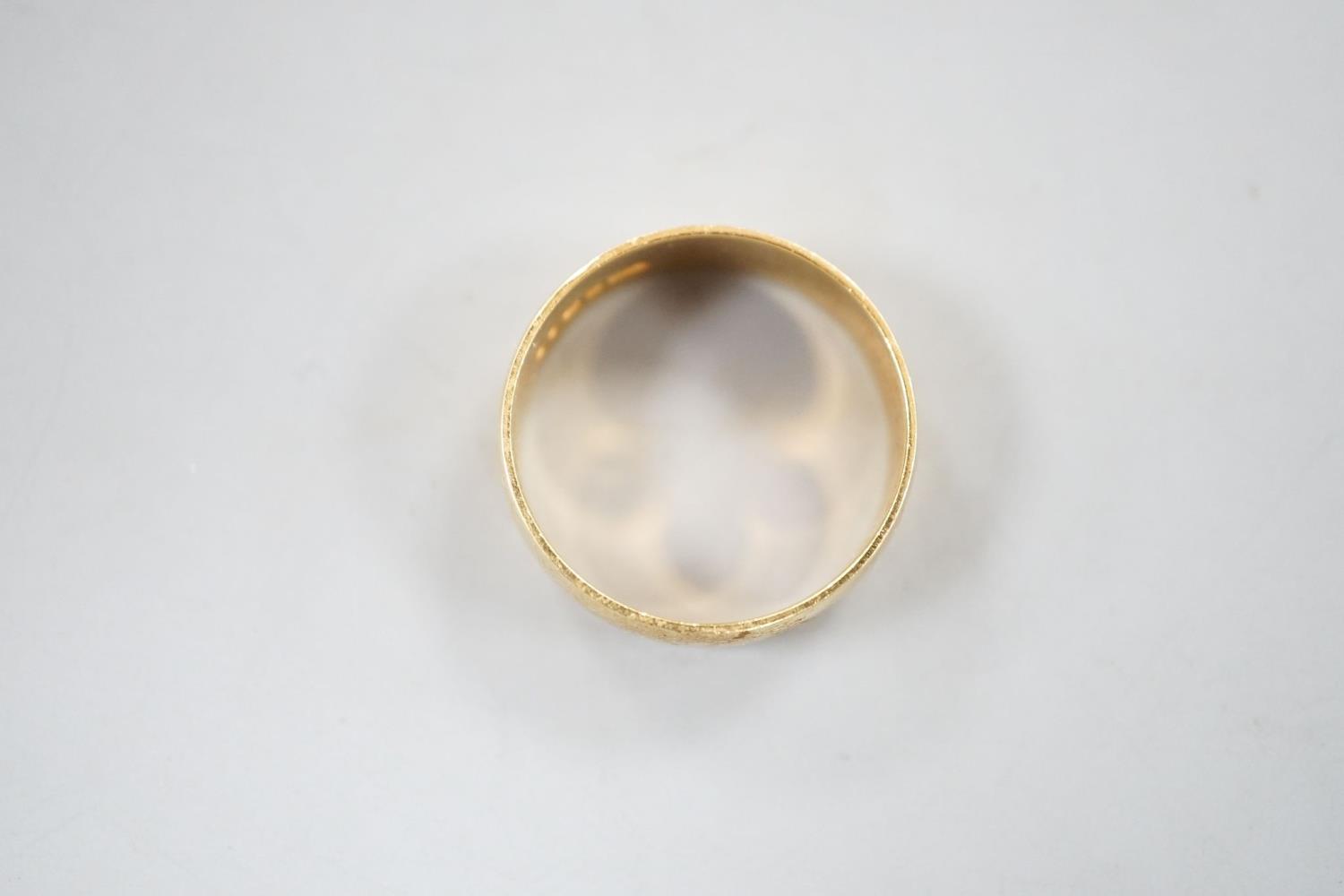 An 18ct gold wedding band, size U, 6.9 grams. - Image 2 of 3