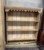 A Victorian style pine plate rack, length 104cm, depth 25cm, height 123cm