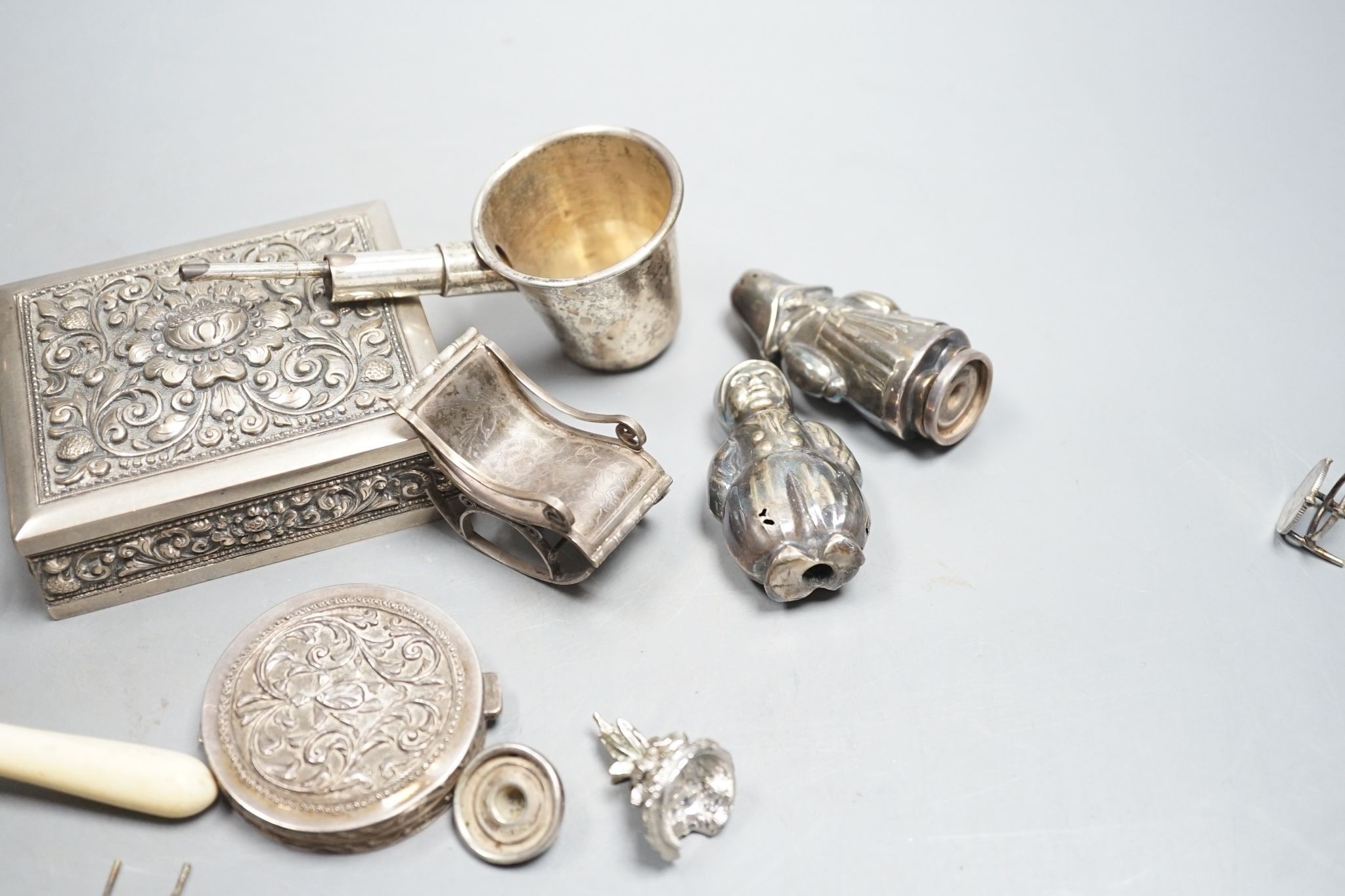 A group of small continental white metal items including a 800 compact, coin mounted miniature - Image 4 of 5