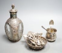 A Chinese white metal overlaid glass dimpled decanter and stopper, 19.1cm, a 900 small vase, a