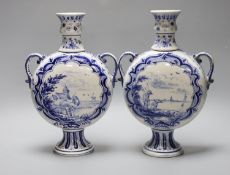 A pair of 19th century Delft vases 26cm