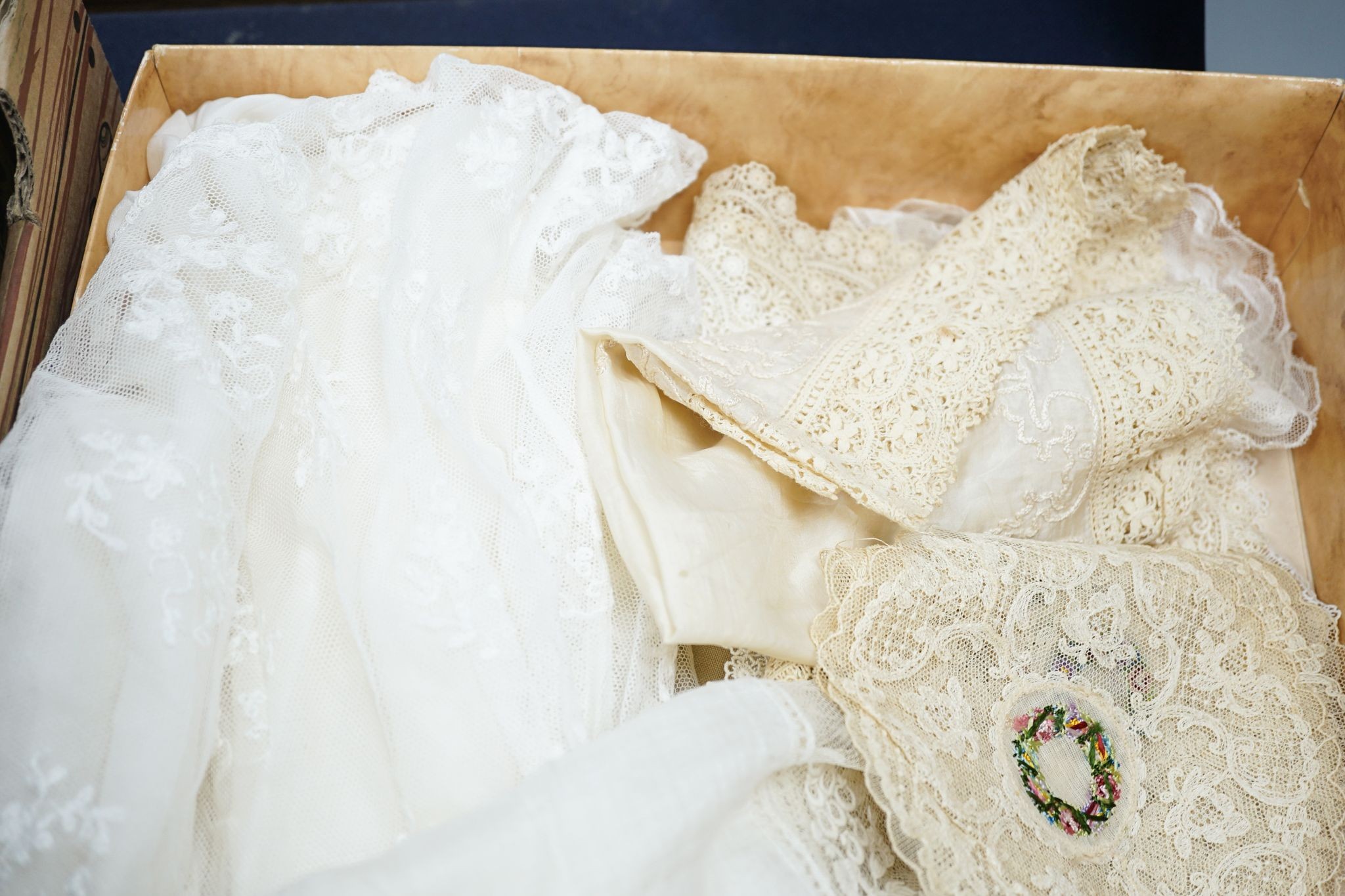 Two early 19th century, finely white worked lace hankies, various sets of lace mats and a lace - Image 2 of 5