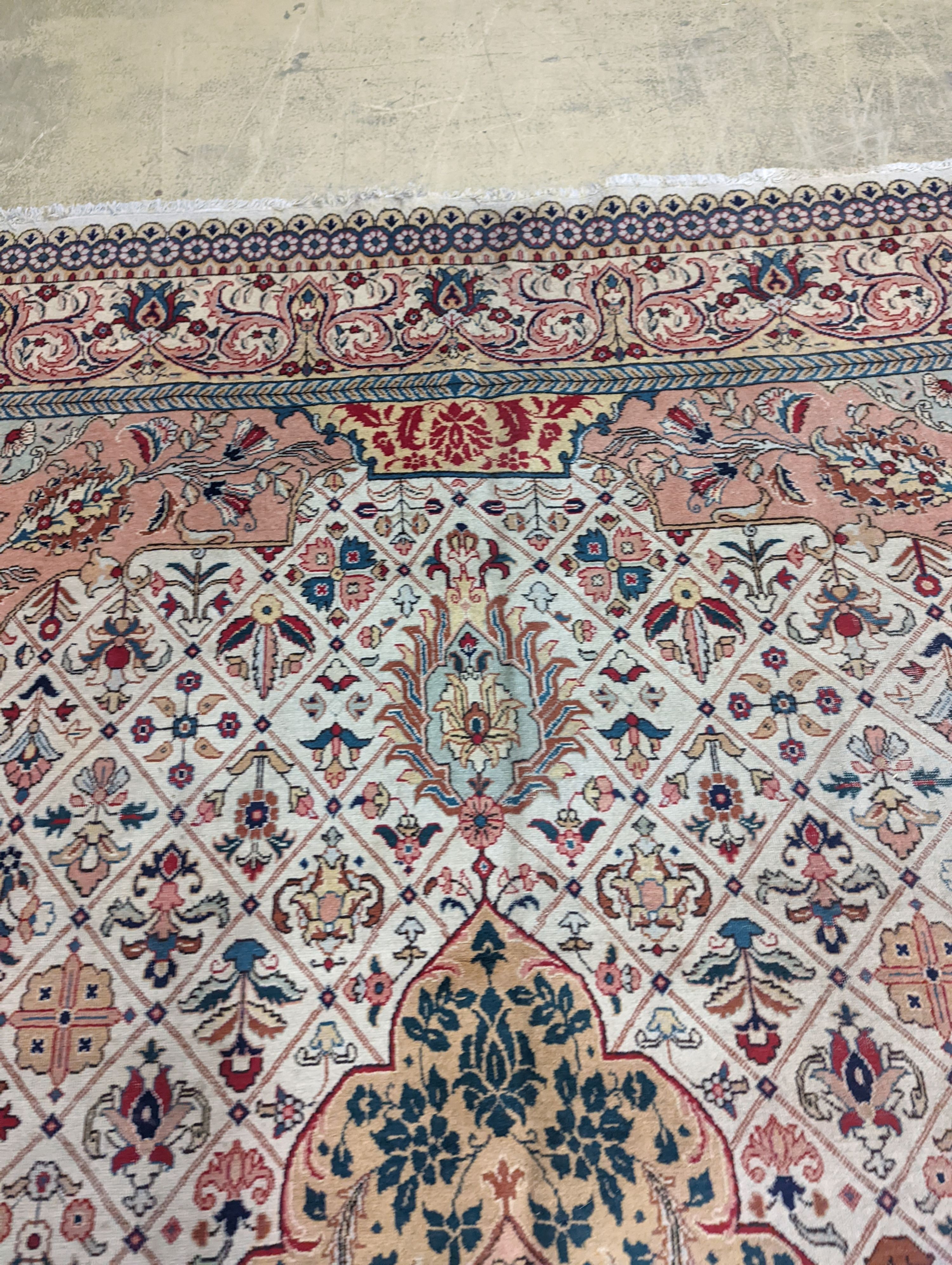 A Tabriz ivory ground carpet, 425 x 306cm - Image 9 of 10