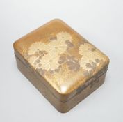 A Japanese small rectangular hiramakline (?) gold-ground box and cover decorated with