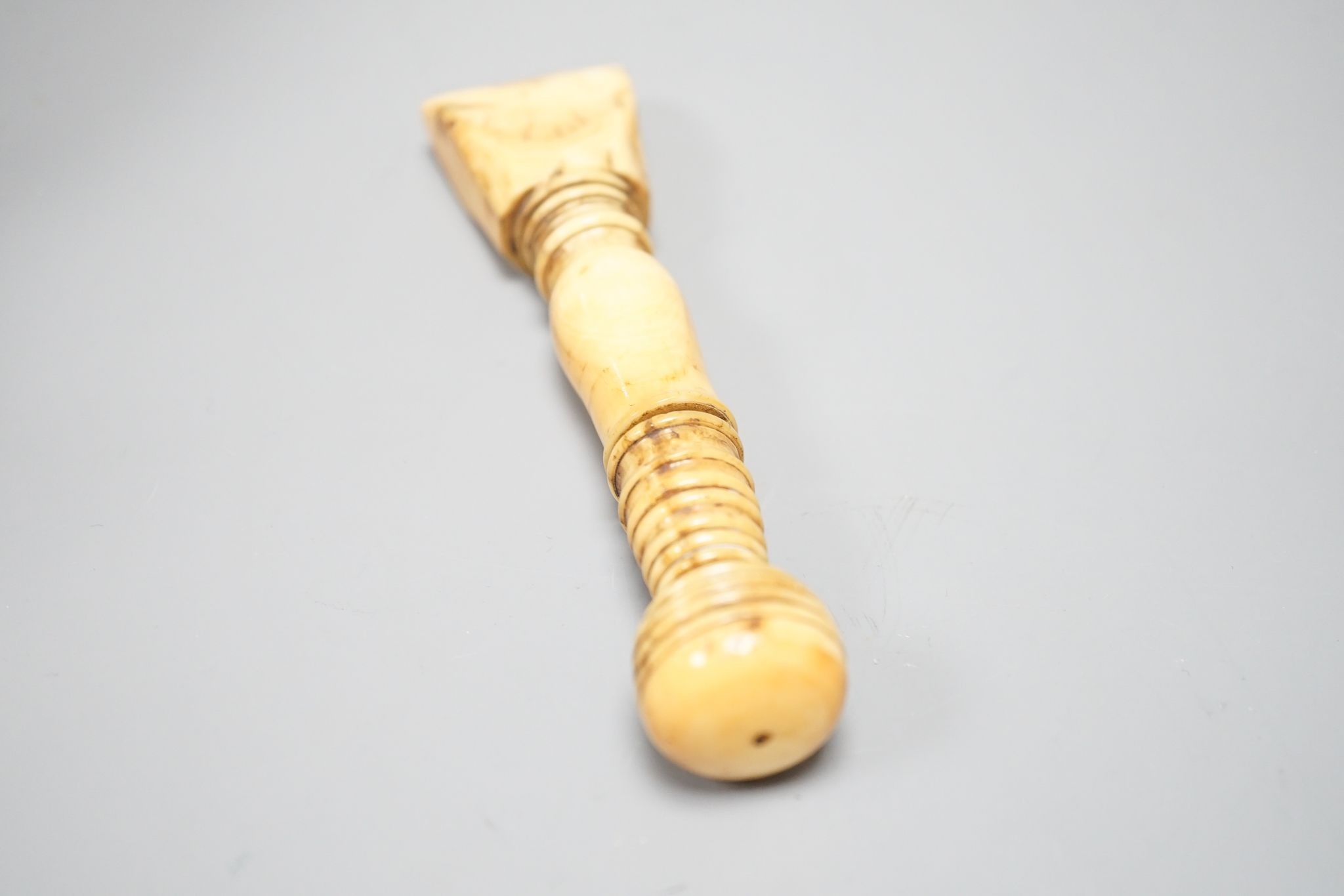 A Georgian marine ivory sail-maker's seam rubber,13 cms long. - Image 3 of 4