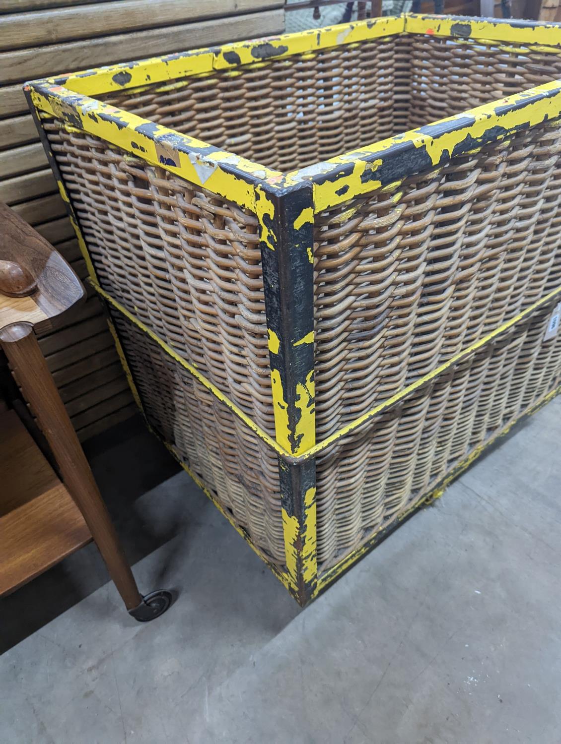 A vintage wicker and iron laundry basket on wheels, width 85cm, depth 61cm, height 87cm - Image 4 of 4