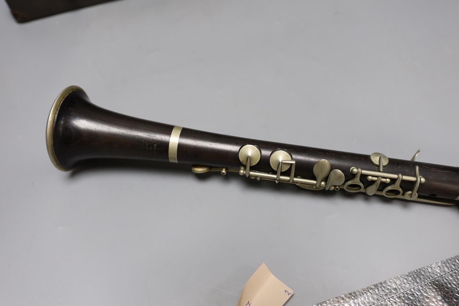 A ‘Superior Class’ Hawkes & Son clarinet and a cased Rampone and Cazzani ‘Judson’ ’ clarinet,67 cm - Image 5 of 10