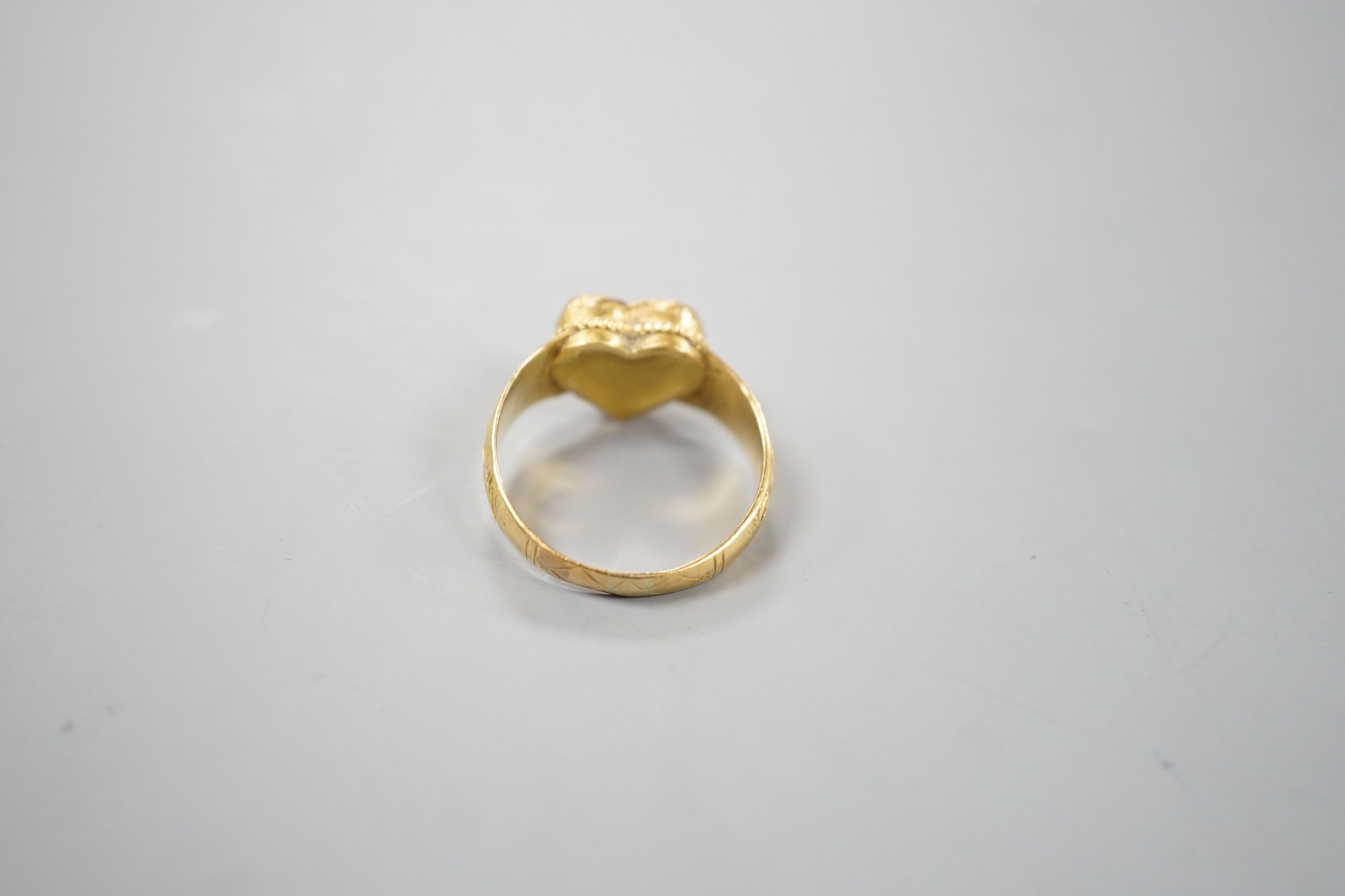 An Indian yellow metal and heart shaped diamond set ring, with engraved shank, size O, gross - Image 10 of 10