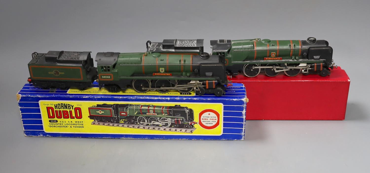 Two Hornby Dublo locomotives and tenders – 3235 4-6-2 S.R. West Country locomotive Dorchester and - Image 2 of 4